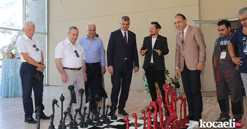 Ahşap Sempozyumuna Yakışır Sergi Değirmendere'de Açıldı