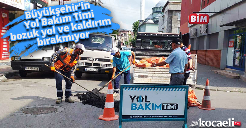 Büyükşehir’in Yol Bakım Timi bozuk yol ve kaldırım bırakmıyor