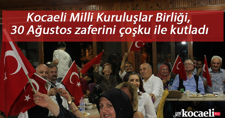 Kocaeli Milli Kuruluşlar Birliği, 30 Ağustos zaferinin çoşkusunu şairler ve ozanlar ile birlikte kutladı.