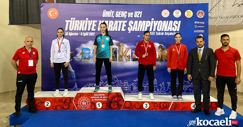 KARTEPELİ AYSİMA KURT MİLLİ TAKIMA SEÇİLDİ