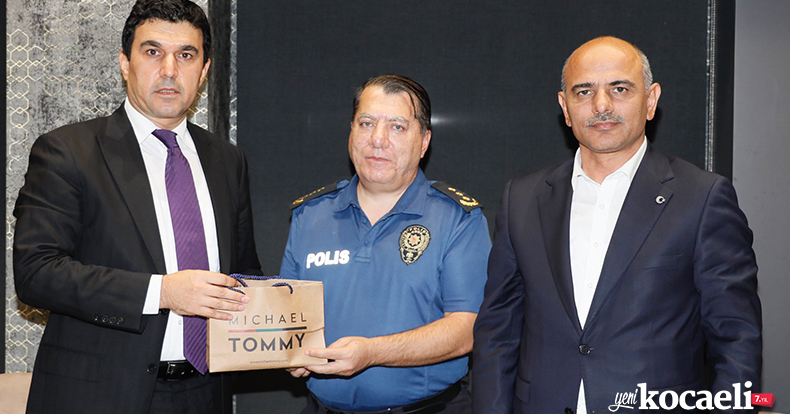 Körfez’de Manap için veda yemeği