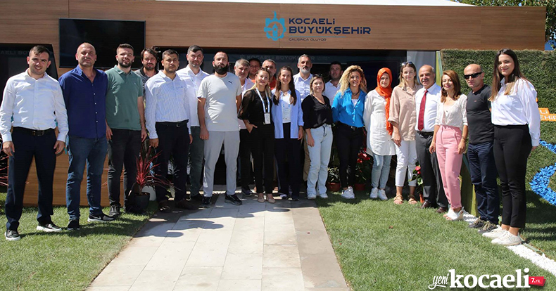 Kocaeli standına öğrencilerden tam not