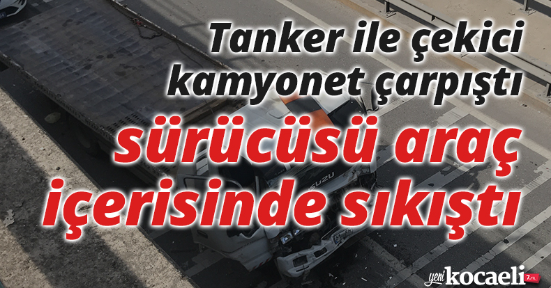 Sürücüyü sıkıştığı yerden çıkaran itfaiyeye, çocuklardan alkışlı destek