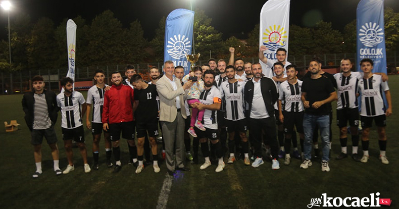 Gölcük Belediye Başkanlığı Kupası'nda Şampiyon İhsaniyespor
