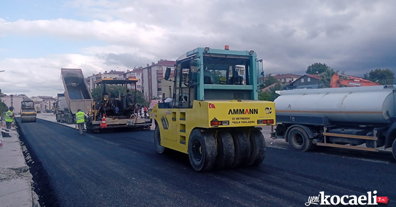 Kuruçeşme Tramvay Hattında yan yollar asfaltlandı