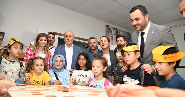 Başiskele Çocuk Üniversitesi’nde Akademik Yılı Açılış Coşkusu  