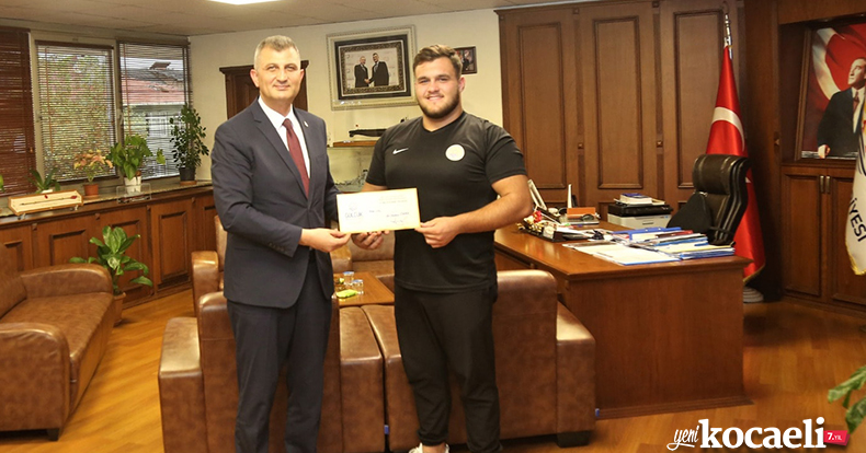 GÖLCÜK'ÜN GURURU YUNUS EMRE AKMAN