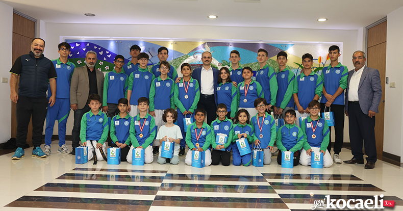 ÇESK, bölgenin en çok kupa kazanan takımı oldu