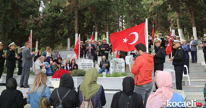 ŞEHİT DENİZ AKDENİZ KABRİ BAŞINDA DUALARLA ANILDI