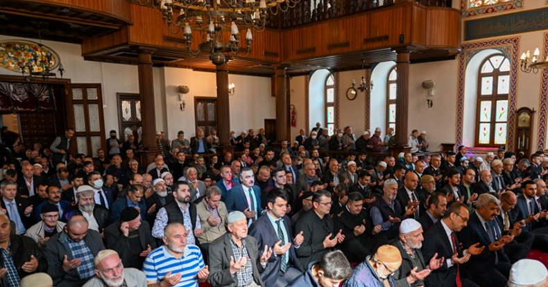 Aziz Şehitlerimiz ve Merhum Gazilerimiz İçin Mevlid Programı Düzenlendi