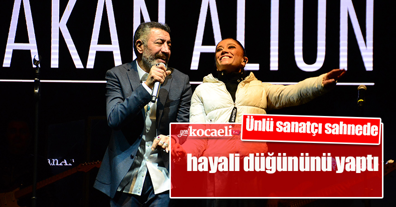 Ünlü sanatçı sahnede hayali düğününü yaptı