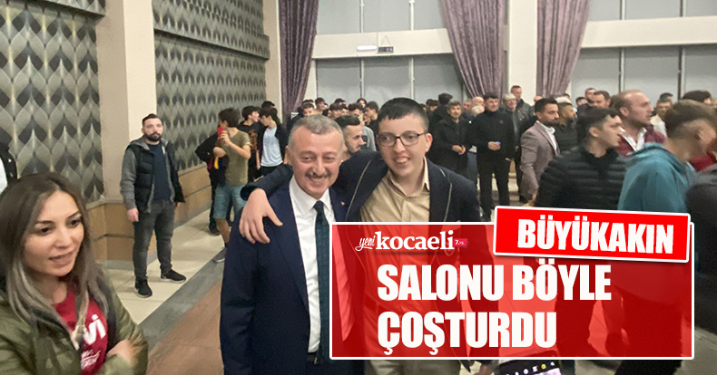 BÜYÜKAKIN SALONU BÖYLE ÇOŞTURDU