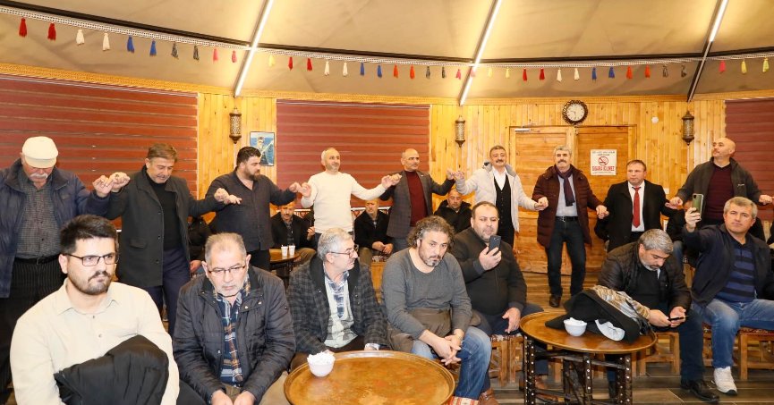 Körfez'de türkü gecesi