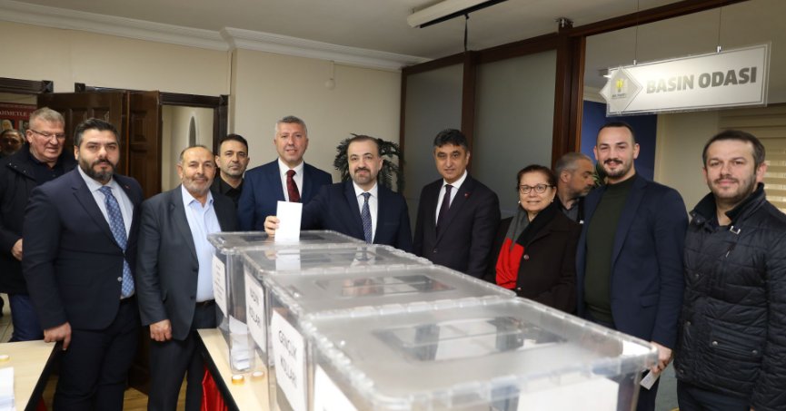 AK Parti'de Yeni İl Başkanı İçin Temayül Var