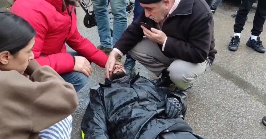 Taksiyle çarpışan motosikletin sürücüsü ağır yaralandı