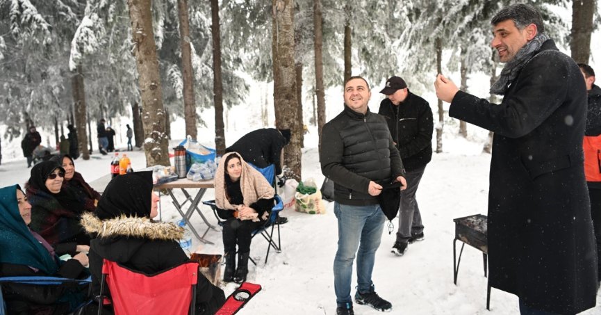 Kartepe'de karın tadını çıkardılar