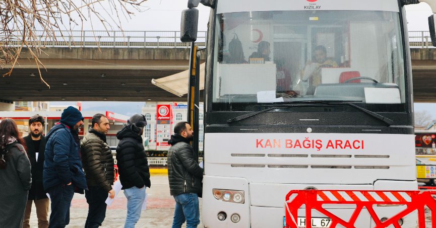 Körfezliler yardım için seferber oldu