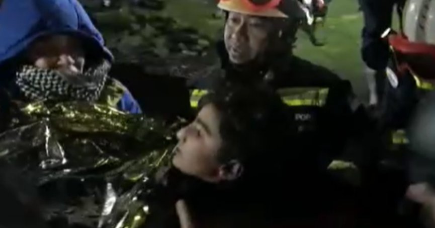  12 yaşındaki Yusuf 68 saat sonra sağ kurtarıldı