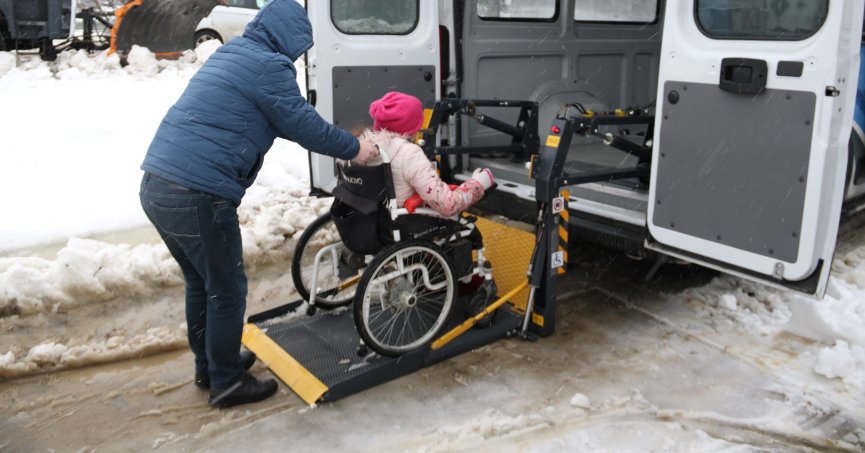 Büyükşehir karda kışta herkesin yanında   