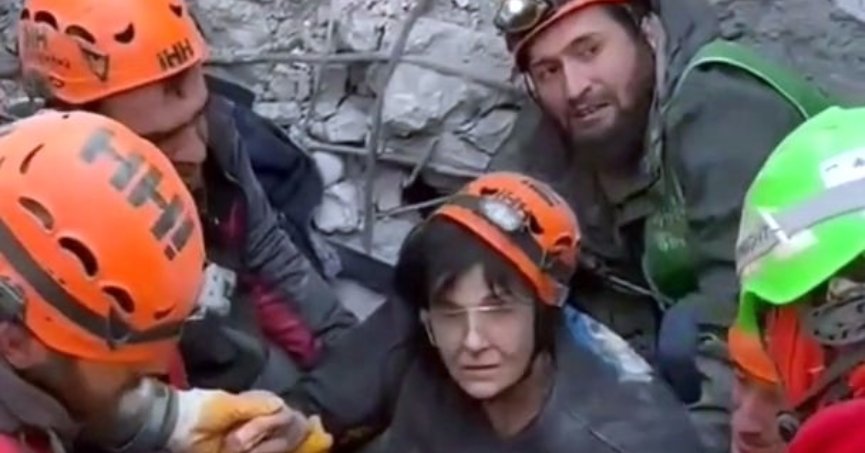 103 saat sonra gelen umut: Hatay’da 6 kişi enkazdan sağ çıkarıldı