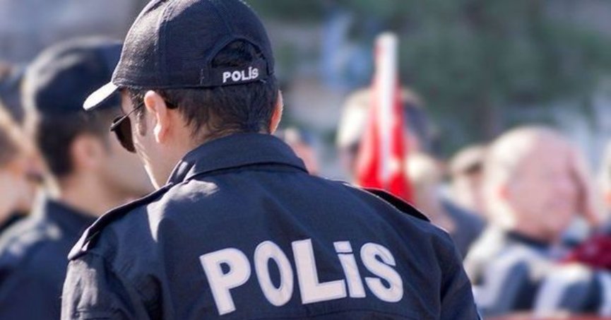 Deprem yardımlarını çalan 4 belediye personeli adliyeye sevk edildi