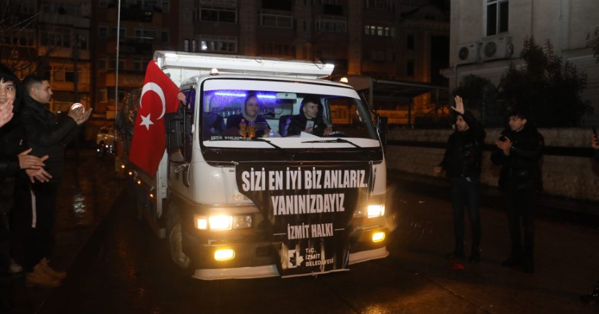 İzmit Belediyesi'nin 42’nci yardım aracı yola çıktı