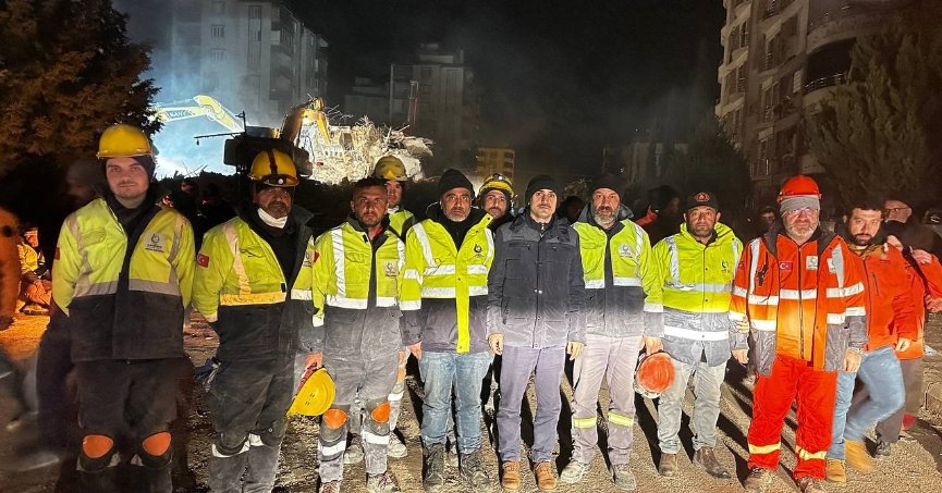 Başkan Çiftçi'den can kurtaran kahraman ekiplere: 