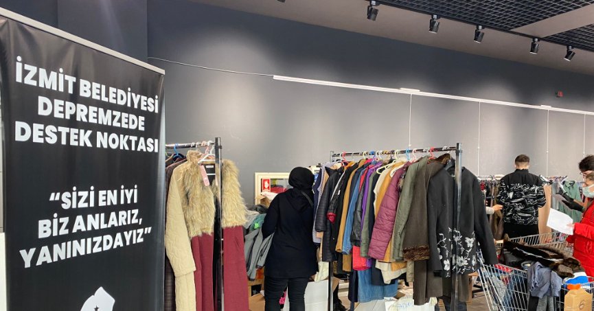 İzmit Belediyesi'nden depremzedelere eğitim ve psikolojik destek