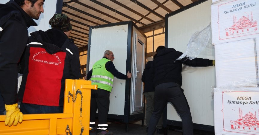 Deprem bölgesi için mobil tuvalet üretiliyor