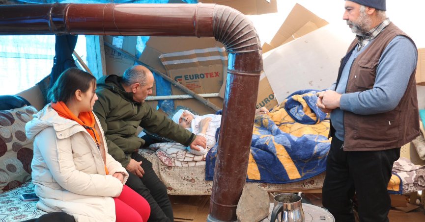 Başkan Söğüt, “Tüm imkânlarımızla buradayız”