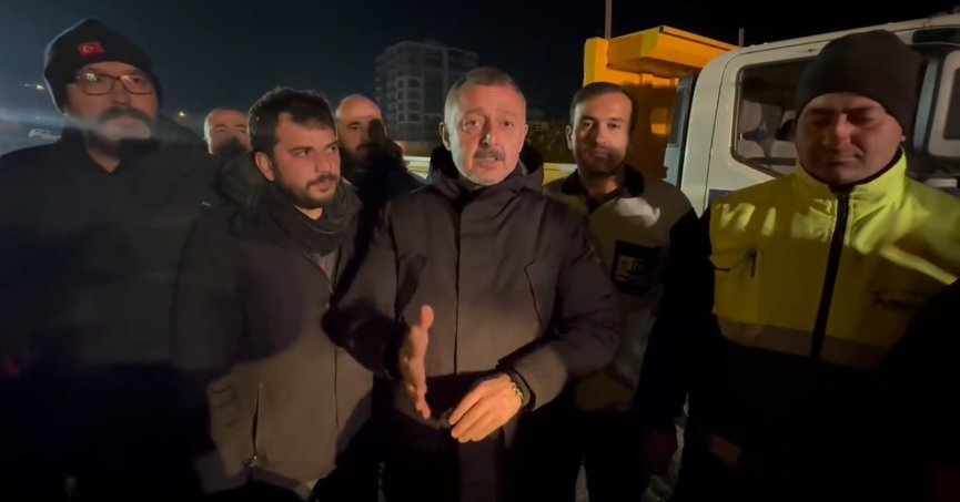 Büyükakın, Kandil Gecesini Personelleriyle Geçirdi