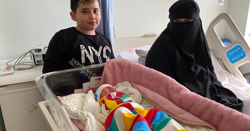 Depreme yakalandı, yaşadığı korku sebebiyle dünyaya getirdiği bebeğinin adını bile koyamadı