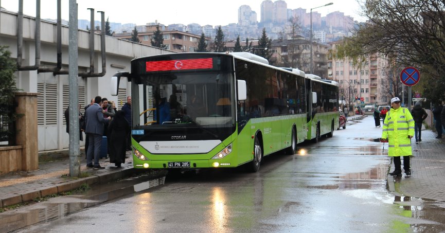 Kocaeli'den Hatay'a takviye sağlık personeli gönderildi