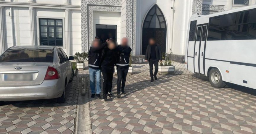 Dur ihtarına uymayıp polise çarpmıştı, tutuklandı