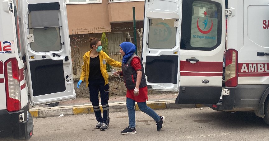 Market deposunda yangın: 2 çalışan hastanelik oldu