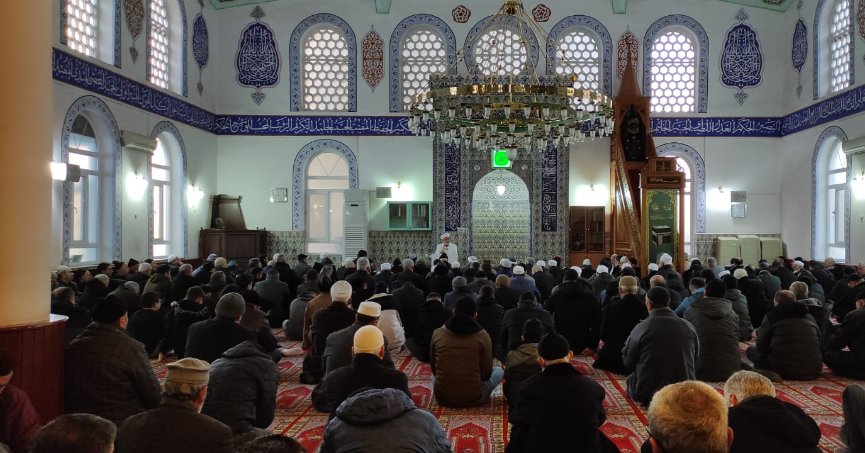 Sabah Namazında Dualar Bir Oldu