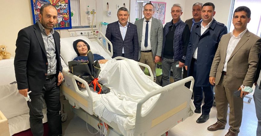 Başkan Şayir’den Aleyna Ölmez’e ziyaret 