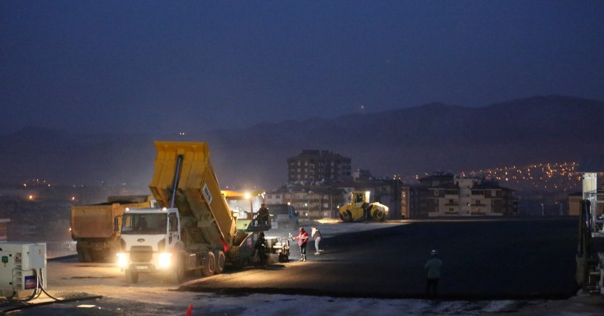 Büyükşehir Hastanesinde yol ve otopark tamam