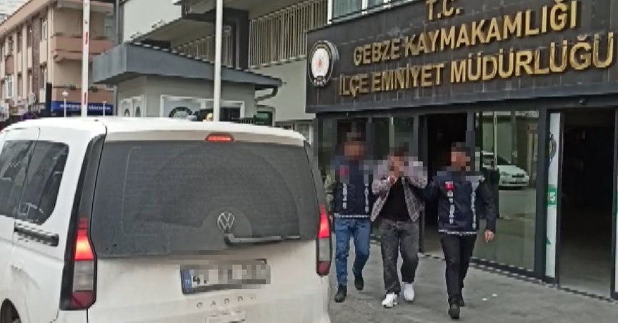Kasten öldürme suçundan aranıyordu, yakayı ele verdi