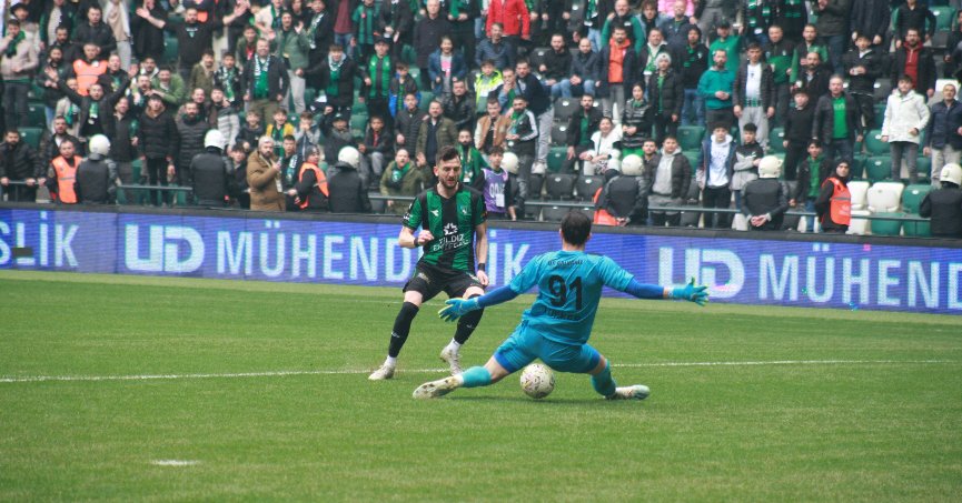 TFF 2. Lig: Kocaelispor: 3 - Uşakspor: 0
