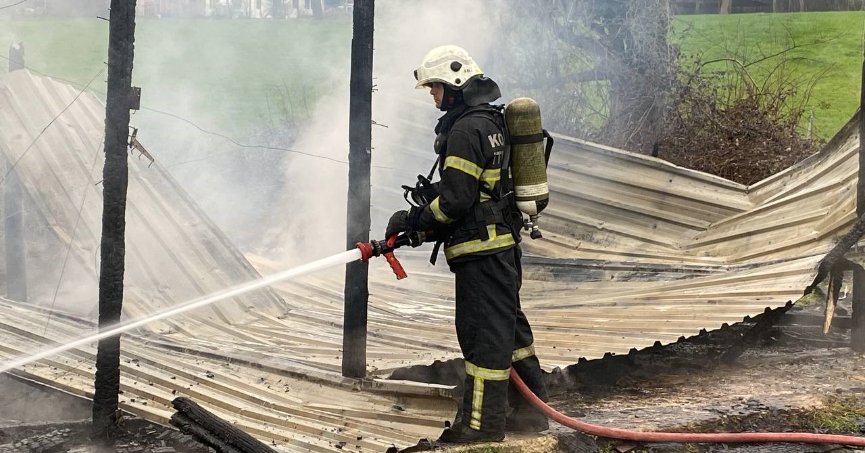 Boş barakada yangın çıktı