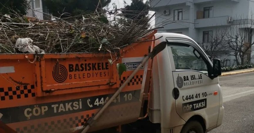 Başiskele’de Bahar Temizliği Hızlı Başladı