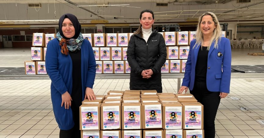 Türk Eğitim Sen'den depremzedelere hijyen kutusu