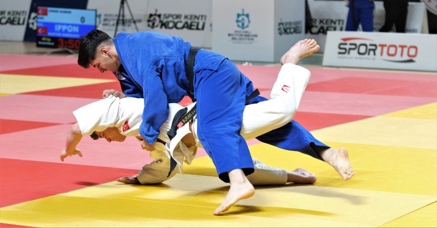 Gençler Türkiye Judo Şampiyonası’nın açılış seremonisi yapıldı