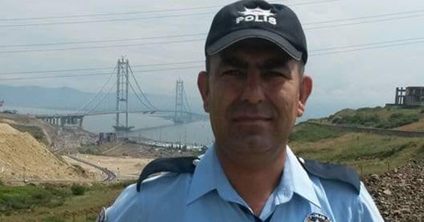 Kalp krizi geçiren polis memuru hayatını kaybetti
