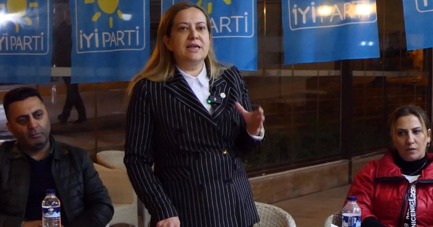 VERGİLİ ADAY ADAYLIĞINI AÇIKLADI