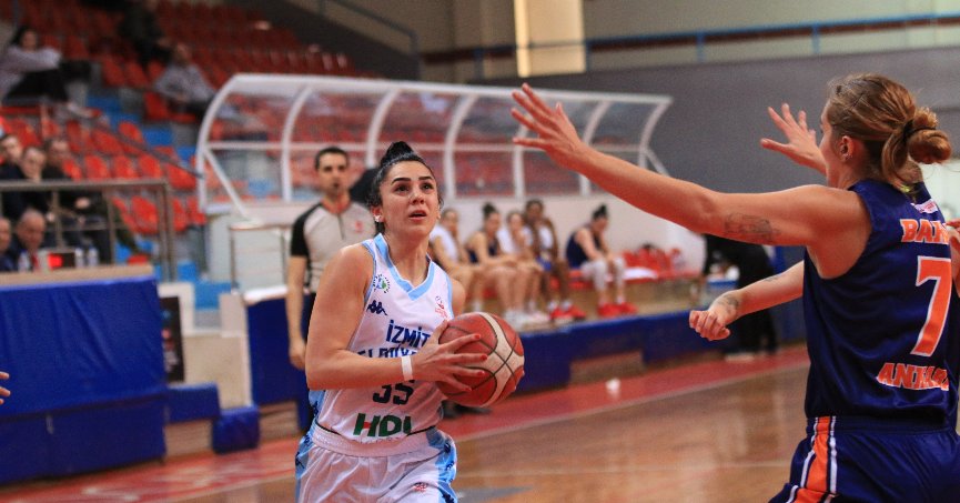 TKBL: İzmit Belediyespor: 97 - DİBA: 68