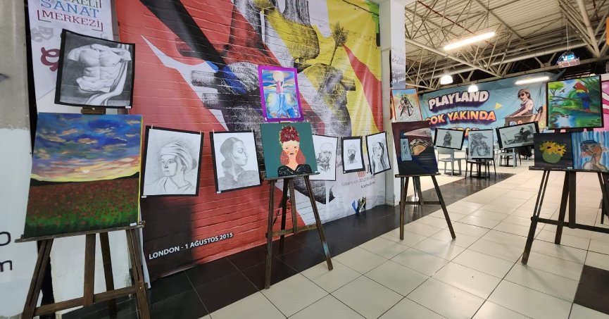 Ressam adaylarının hünerleri sergilendi