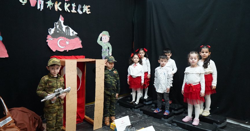 Minikler Çanakkale Zaferi'ni böyle kutladı
