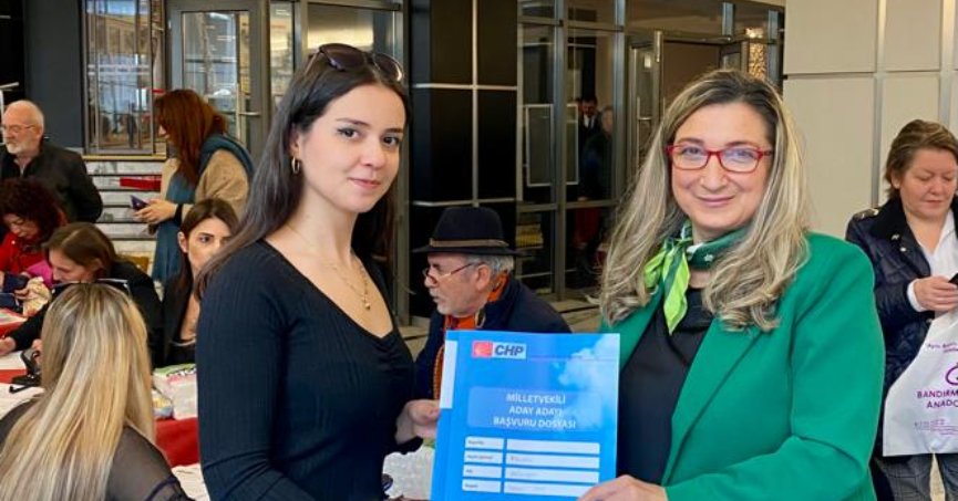 Müzeyyen Topçu Tan aday adayı oldu